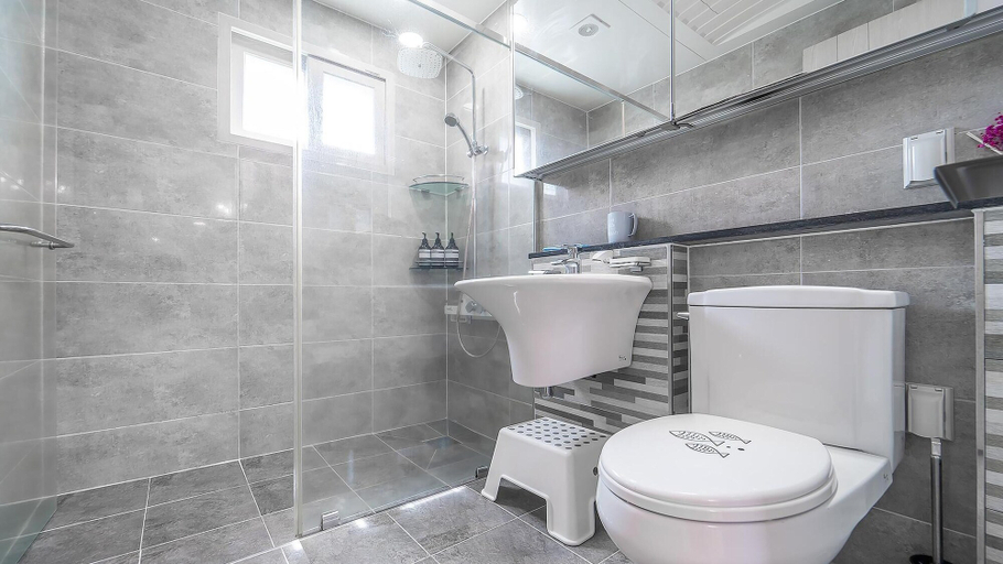 Bathroom, Lalapipo Jeju, Jeju
