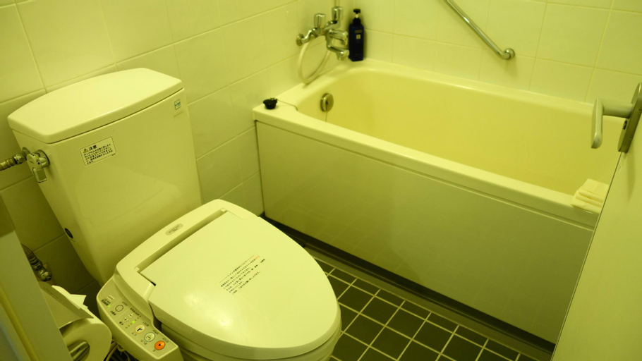 Bathroom 2