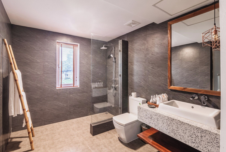 Bathroom 4, Bamboo Retreat Villa, Siem Reap
