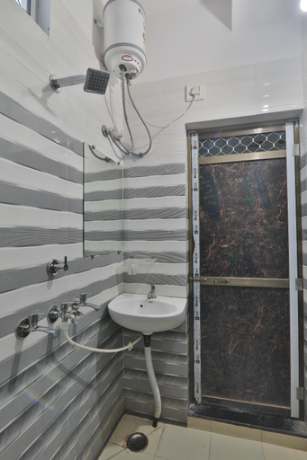 Bedroom 3, HOTEL RAMAYAN FREE PICKUP FROM RAILWAY STATION , Faizabad