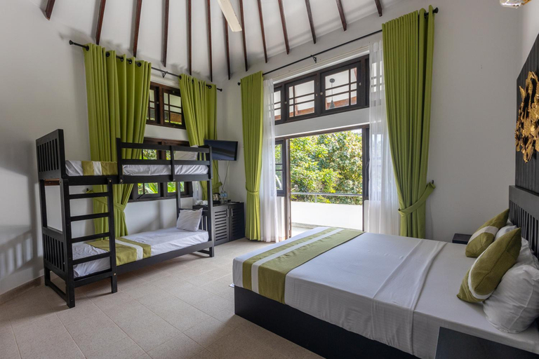 Bedroom 3, Indra Manel Family Holiday Resort, Medadumbara