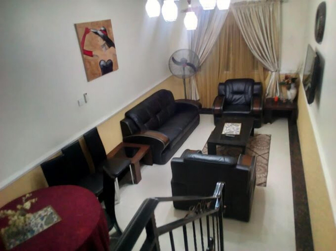 Living area 5, Howard Lodgings and Leisure, Akpabuyo