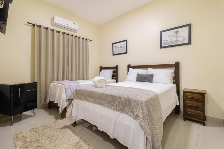 Bedroom 2, Pousada Meia Ponte, Pirenópolis