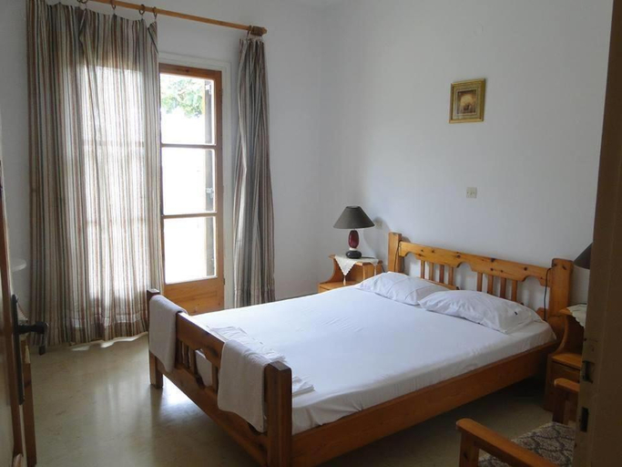 Bedroom 4, Paradise Inn, Crete