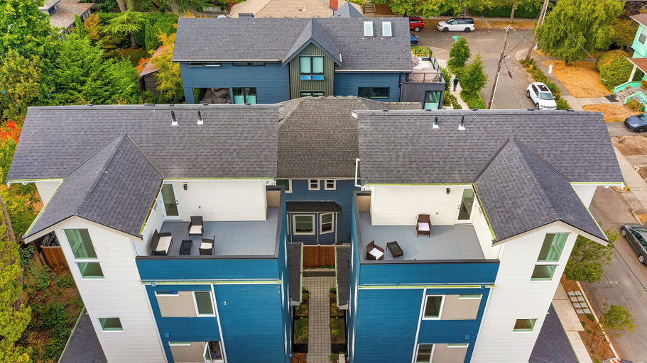 Exterior & Views 2, The Dreadfort's Flayed Bolton's Suite, Seattle