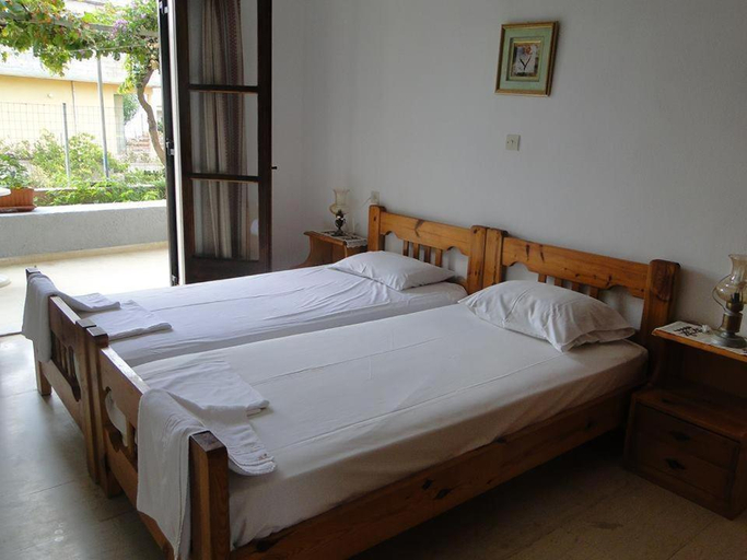 Bedroom 4, Paradise Inn, Crete