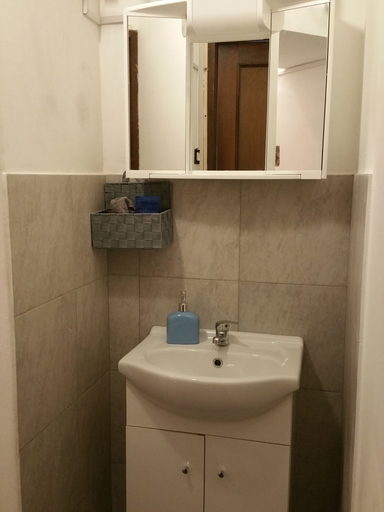 Bathroom 4, Affittacamere Guerrero Jr, Trieste