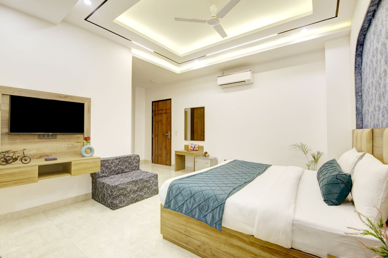 Others 4, Hotel Armani Suites, Delhi