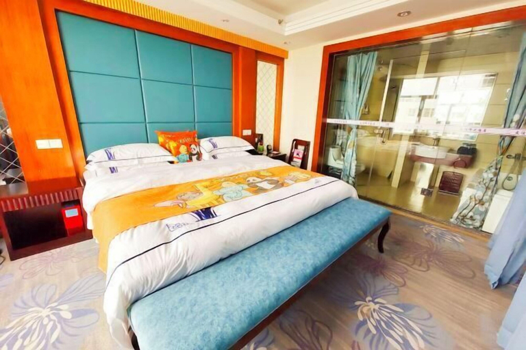 Bedroom 3, Friendship Peak Hotel, Altay