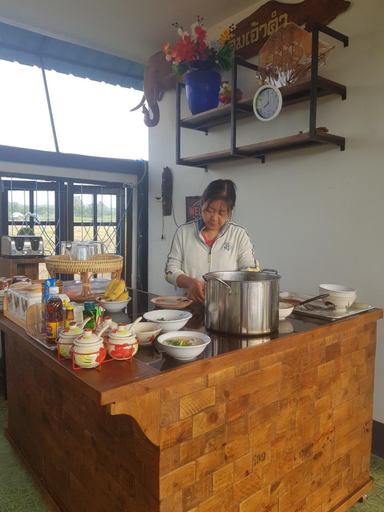 Restaurant, บ้านสวนแก้วเฮือนคำ, San Pa Tong