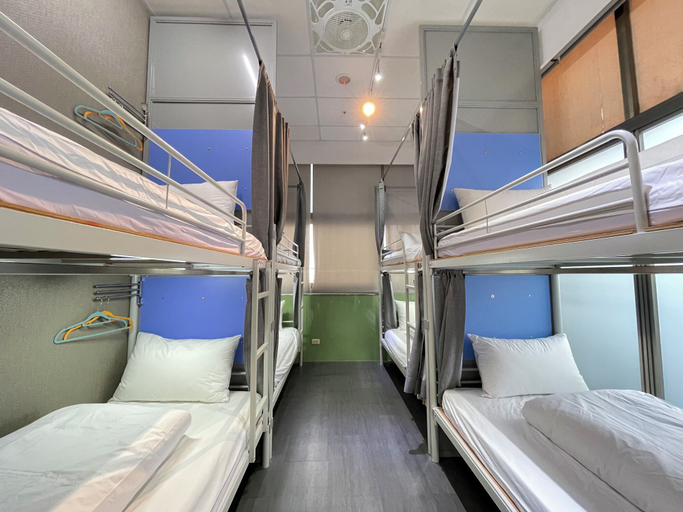 Bedroom 3, Easymind Guesthouse, Hostel in Taipei Main Station, Taipei City