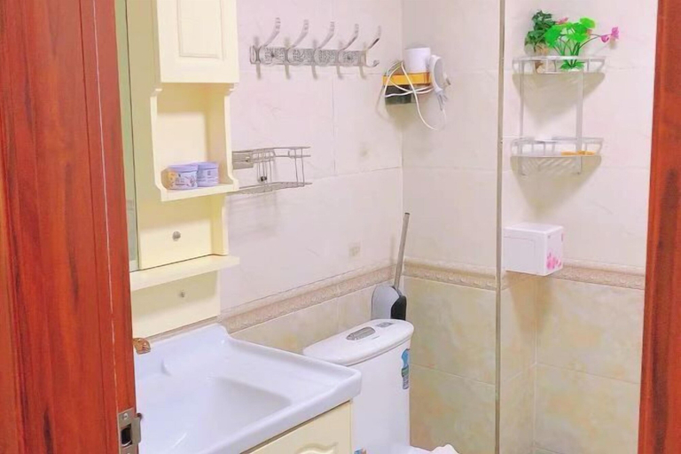 Bathroom 2, Reverse Time Youth Hostel (Nanjing Station South Square Branch), Nanjing