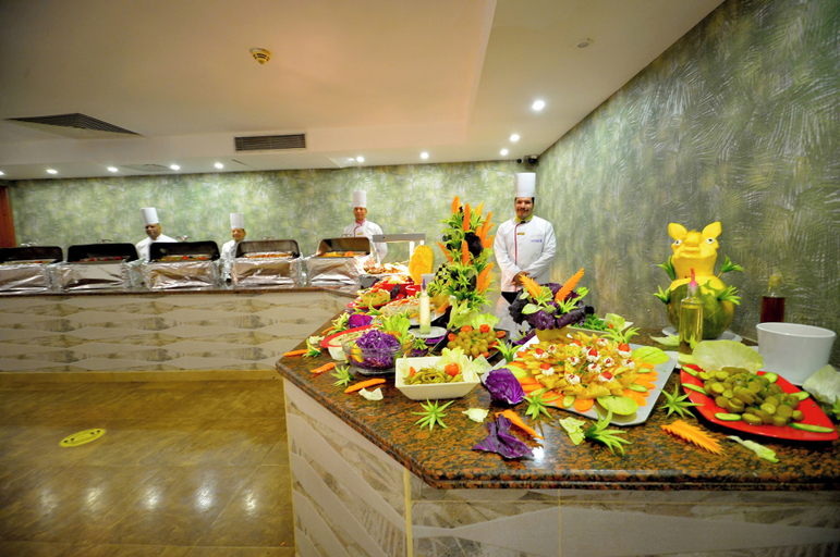 Food & Drinks 5, Falcon Naama Star Hotel, Sharm el-Sheikh