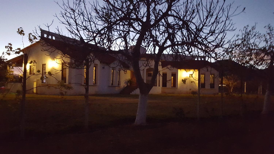 Exterior 7