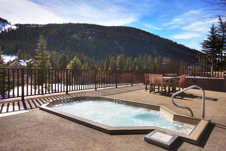 Others 2, 5983 Hidden River Lodge Condo, Summit