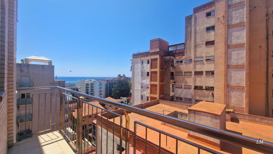 Others 5, Apartment Rene Go2llolet, Girona