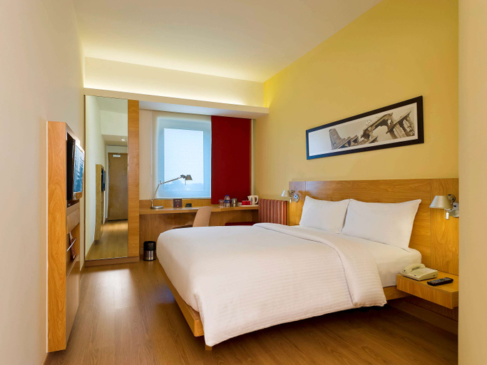 Bedroom 4, ibis Nashik, Nashik