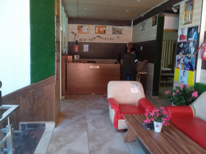 Hotel Dhanesh, Chamoli
