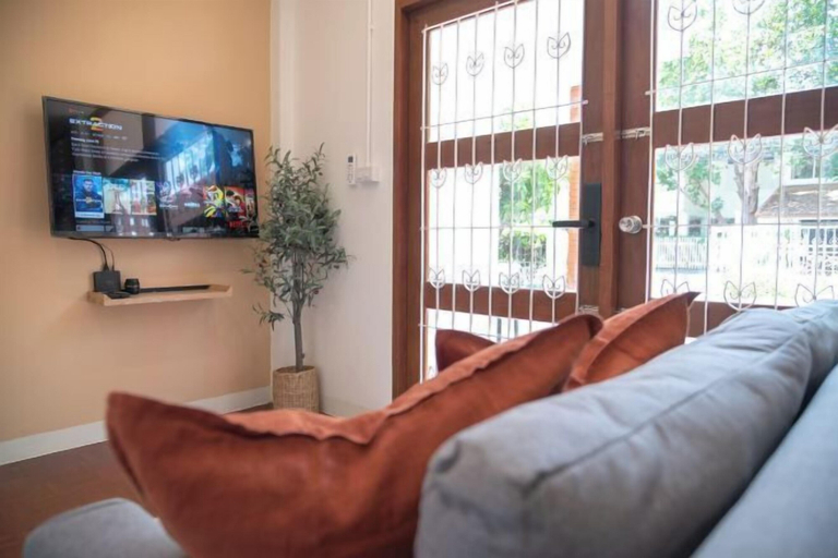 Bedroom, Ray's Home,3Br with Front Yard,Walkable to Nimman, Muang Chiang Mai