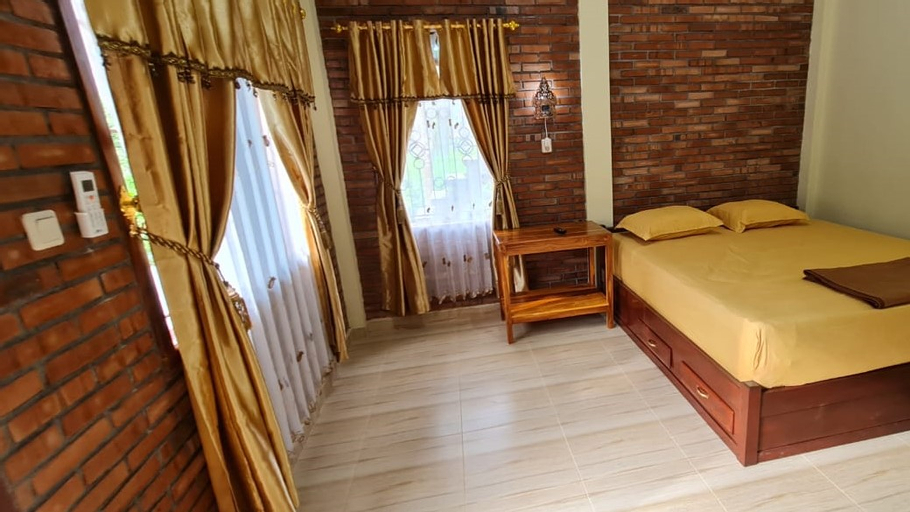 Bedroom 18