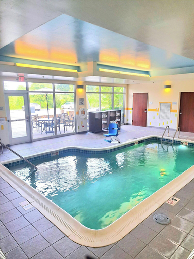 Sport & Beauty 5, Fairfield Inn & Suites by Marriott Johnson City, Washington