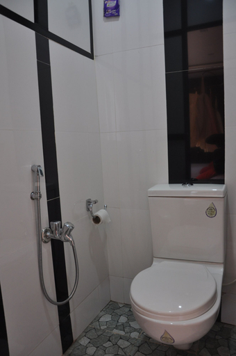 Bathroom, Reds Residency - Homestay, Ernakulam