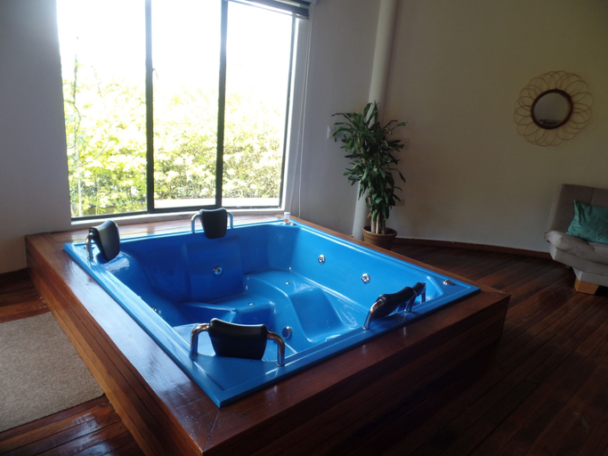 Bathroom 3, Glamping con Jacuzzi - El peñol Guatapé., Peñol