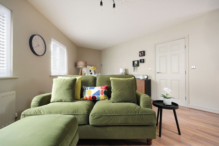 Others 4, Stylish Flat With Sofa Bed in Malmesbury, Wiltshire