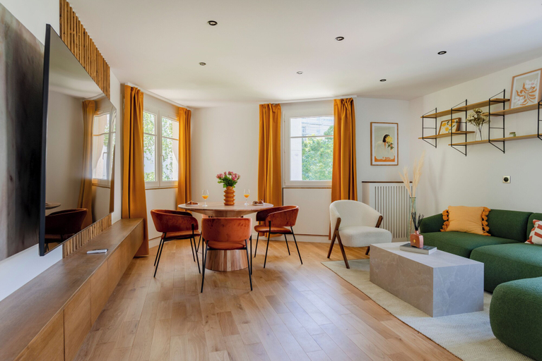 Living area 5, Paris La Defense Design residence, Hauts-de-Seine