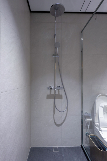 Bathroom 5, 五福居 Five Blessings Hotel, Datong