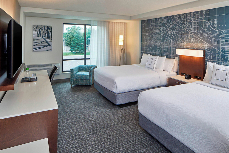 Bedroom 3, Courtyard by Marriott Minneapolis West, Hennepin