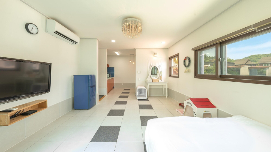 Bedroom 3, Gapyeong Beilli pet Pool Villa Pension, Gapyeong