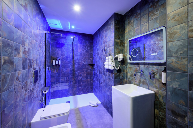 Bathroom 5, Mamaco Roma, Rome