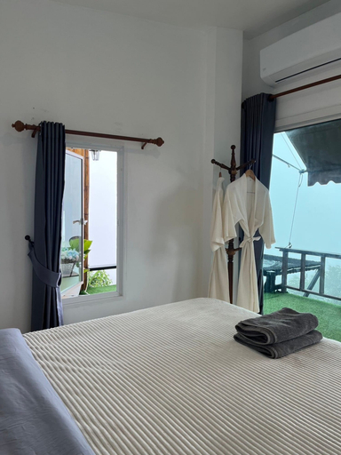 Bedroom 1, Cr Farm Stay, Mae Rim
