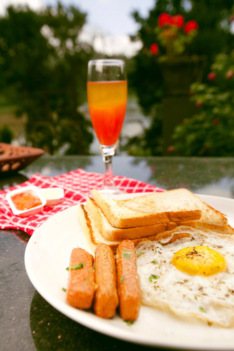 Food & Drinks, Reflections Guest House, The Nilgiris