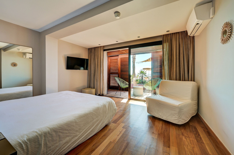 Bedroom 3, Bor Hôtel & Restaurant - Plage privée