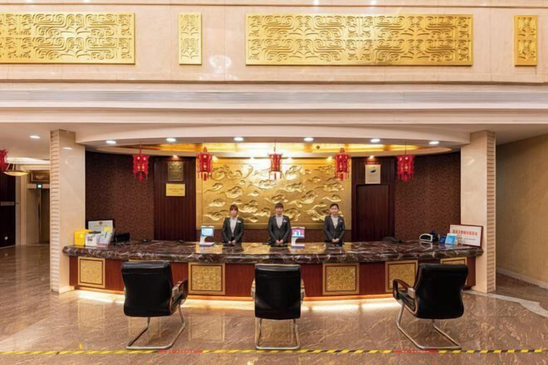 Others 5, Hubei East Lake Hotel, Wuhan