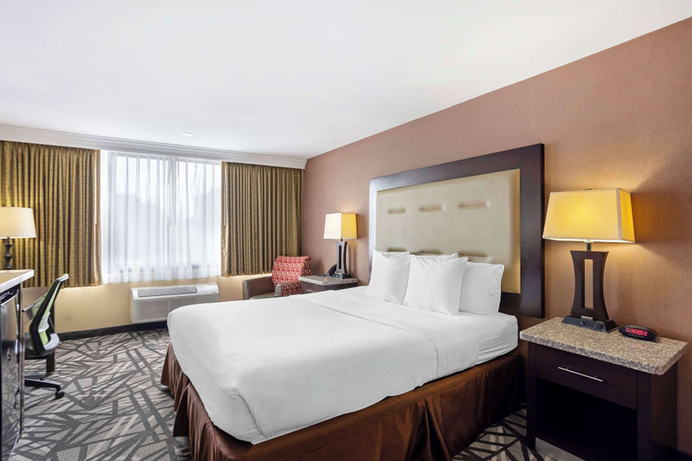 Bedroom 3, Best Western Atlantic City Beach Block, Atlantic
