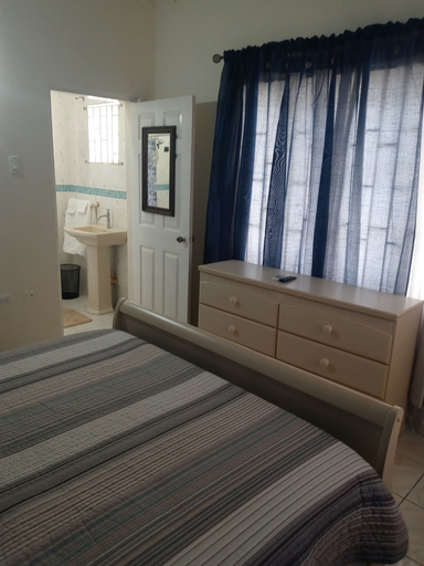 Bedroom 3, The Dream Nest At Csompo Silver Manor