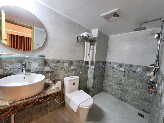 Bathroom 4, Hotel Sea Paradise Cox's Bazar, Cox's Bazar