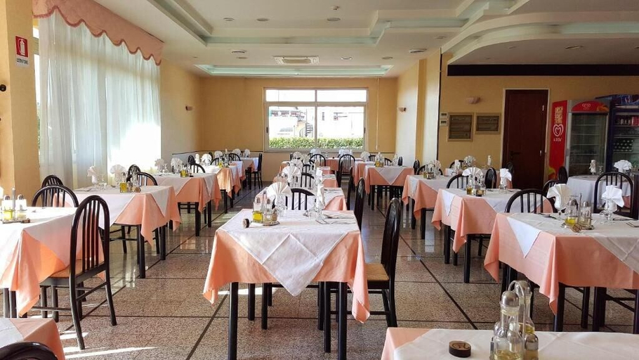 Food & Drinks 4, Re Di Cuori Hotel, Caserta