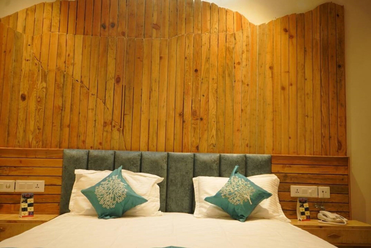 Bedroom 3, Goroomgo Gandhi's Paradise Dharamshala, Kangra