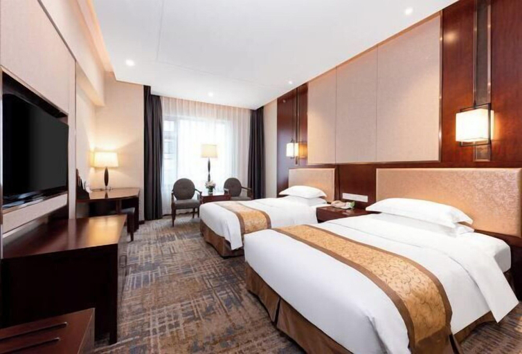Bedroom 3, Hubei East Lake Hotel, Wuhan