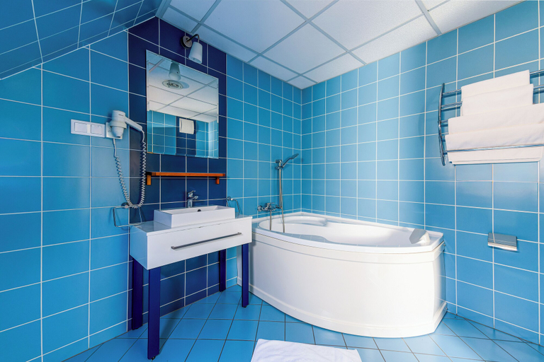 Bathroom 3, Villa Oliver Gödöllő, Gödöllő