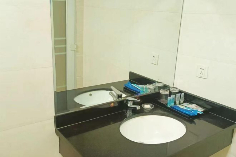 Bathroom 4, Xinchen Hotel, Changde