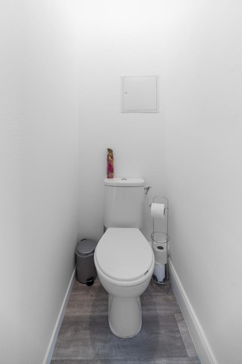 Bathroom 2, Residence La Provence - Appartements Proches centre ville, Allier
