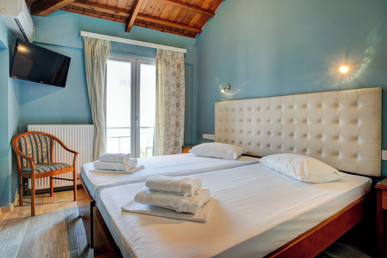 Bedroom 4, Heliotrope The Studios, North Aegean