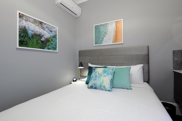 Bedroom 16