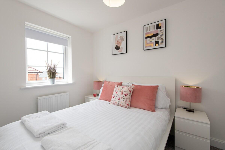 Bedroom 2, Bell Road, Durham