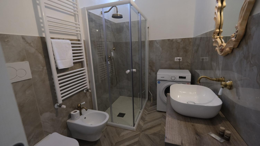 Bathroom 3, Agriturismo il Vignaletto, Taranto